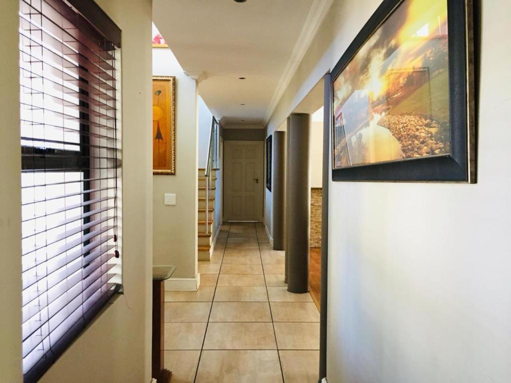 Harbour Close Boutique Villa Cape Town Exterior photo