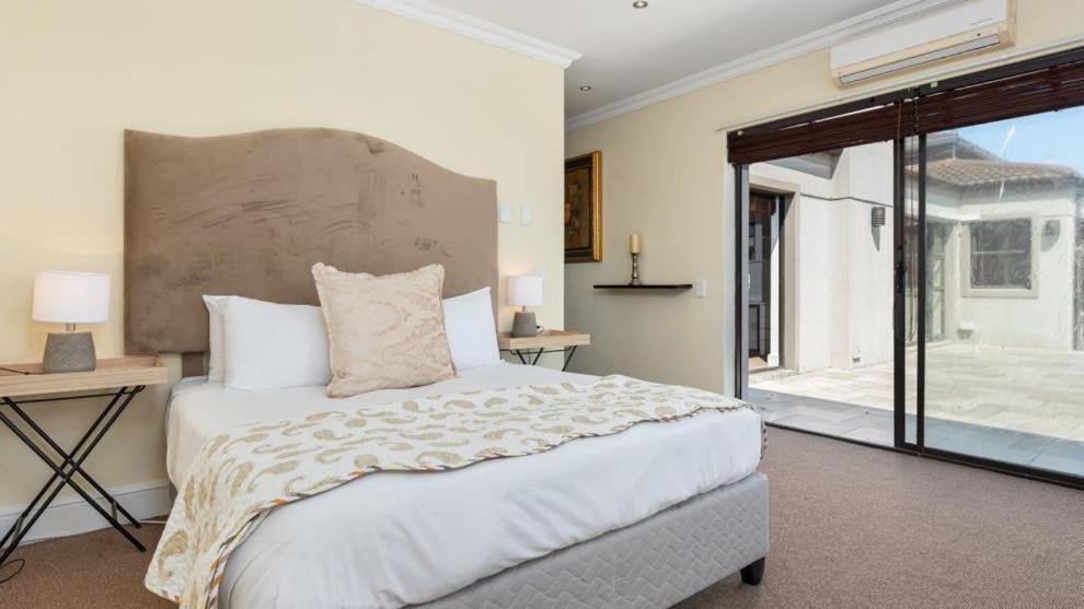 Harbour Close Boutique Villa Cape Town Exterior photo